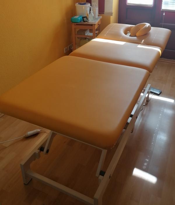 Aufarbeitung Massageliege