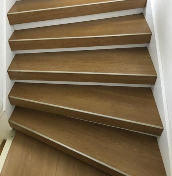 Treppe vorher